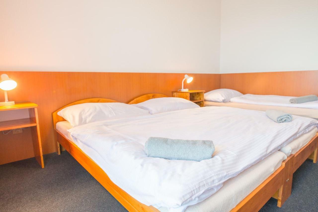 Horsky Hotel Kozubova Dolní Lomná Eksteriør billede